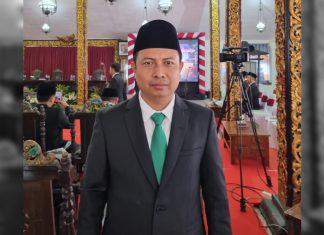 DR. Moh. Asyari Muthhar, M. Fiil. Dilantik Sebagai Anggota DPRD Kab. Sumenep 2024-2029, Inilah Harapannya
