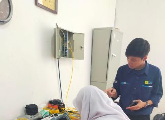 Dukung Dunia Pendidikan dalam Mencetak Talenta Telekomunikasi, PLN Icon Plus Jadi Penguji UKK di SMK Telkom Makassa