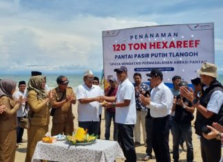 Penanaman Hexa Reef di Tlangoh Wujud Komitmen PHE WMO Dukung Ekosistem Laut Yang Sehat Dan Produktif